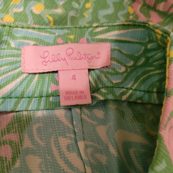 Lilly Pulitzer Sundance Deenie Shorts - Size 4 - Picture 6 of 6